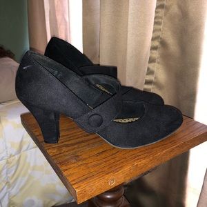 American Eagle Heels